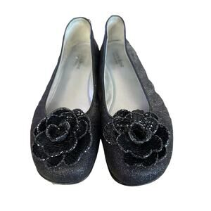 Taryn rose Babcock flower flat. Black leather size 40.5